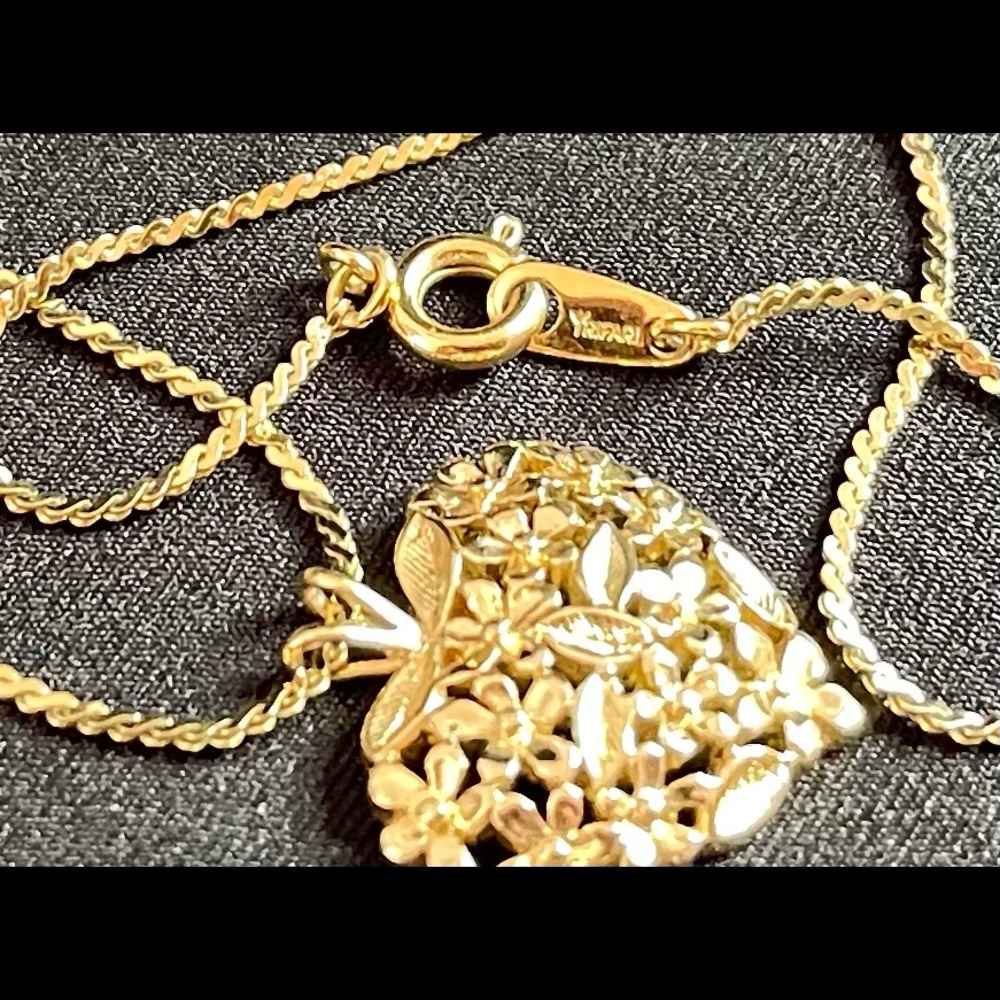 Vintage crown Trifari Necklace
